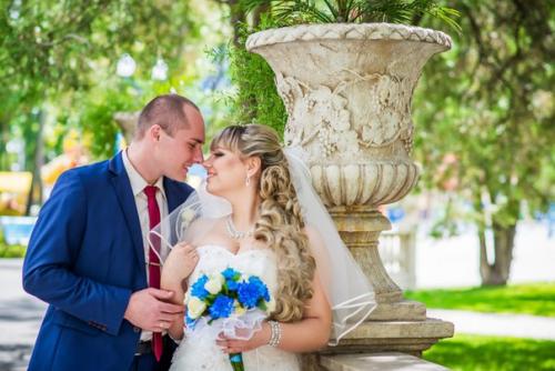 Дорогие невесты?  Запись на свадебный макияж и прическу заполняется? 01