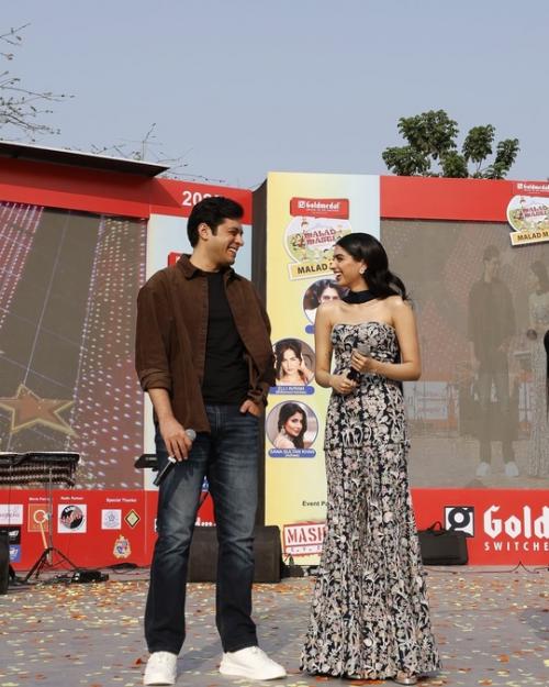 Образ кхуши для продвижения фильма Loveyapa. 04