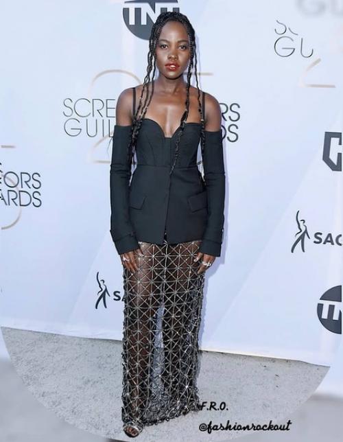 Итак, что же там у нас с нарядами на SAG Awards (кто не знал, это супер - престижная премия гильдии киноактеров в США. 02 Итак, что же там у нас с нарядами на SAG Awards (кто не знал, это супер - престижная премия гильдии киноактеров в США. 02