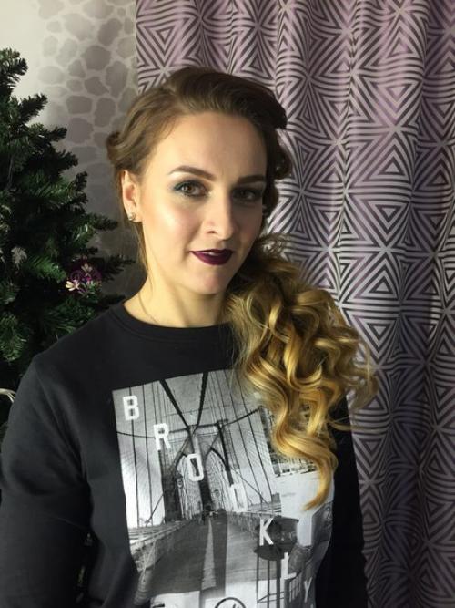 Дорогие девочки?  Я профессиональный стилист - визажист? 03