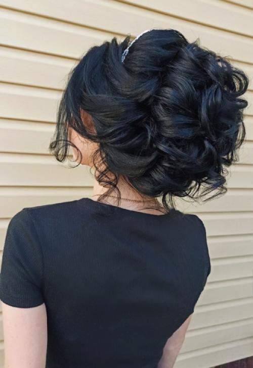 Пробные причеси. Нужно ли делать пробную прическу перед свадьбой или лучше не тратить время и деньги, а довериться мастеру в день свадьбы? 02