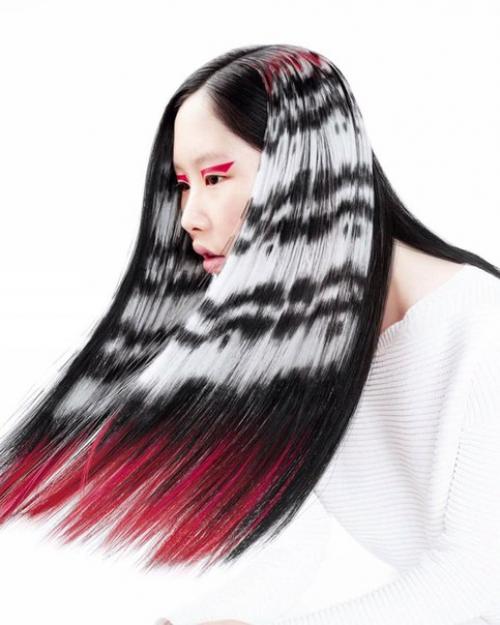 Максим Лазарев.  Многократный чемпион России и мира по парикмахерскому искусству, тренер сборной команды России, судья международной категории. 03