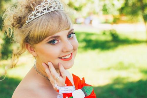 Парикмахер - визажист - бровист. 02 Парикмахер - визажист - бровист. 02