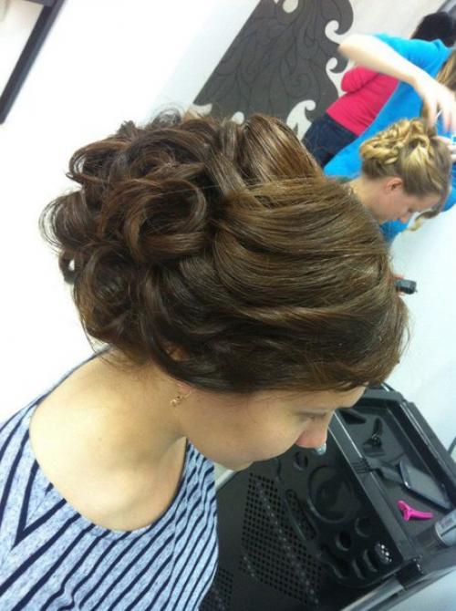 Акция!  Весь октябрь художественная покраска бровей в подарок тем, кто берет пакет прическа и макияж! 01