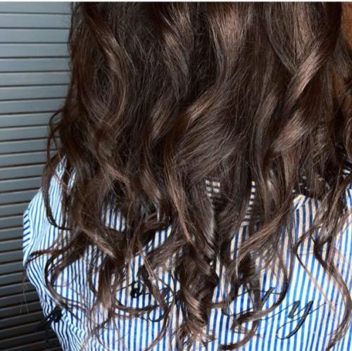 Макияж и не только локоны - это не особо трудозатратный вид оформления волос, с которым я могу, пожалуй, справится. 01