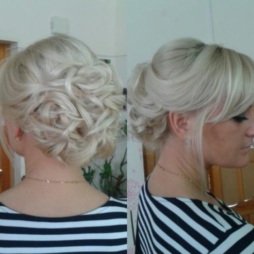 Милые?  Выпускницы!  Запись на прическу и макияж на выпускные вечера началась! 04