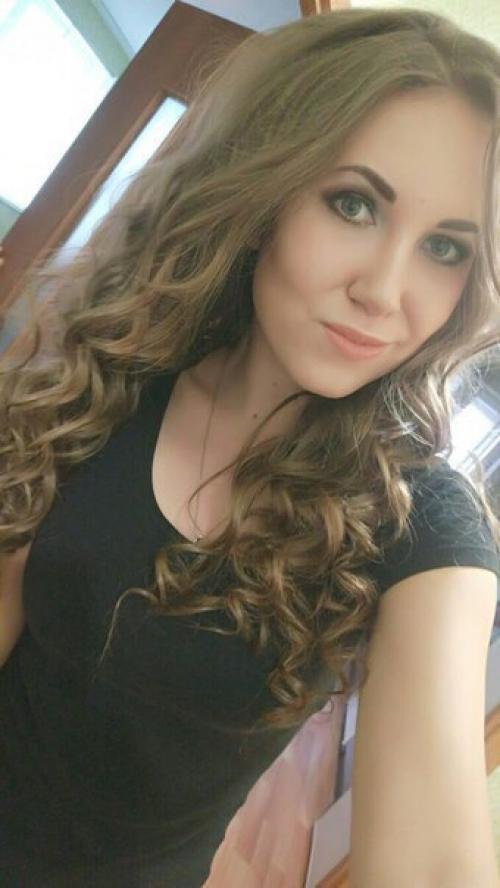 Милые девушки, мне нужны модели на макияж, причёски и оформление бровей (200) для пополнения партфолио? 01