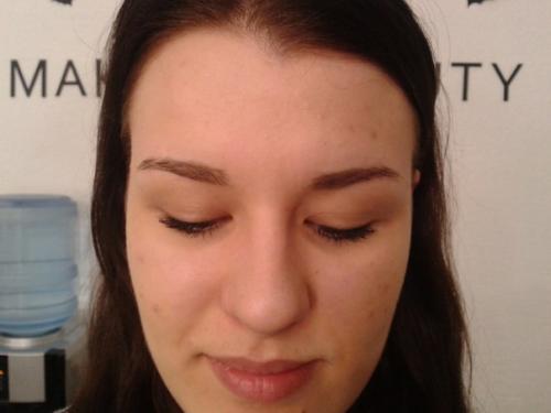 Требуются модели на коррекцию окрашивание бровей. 02