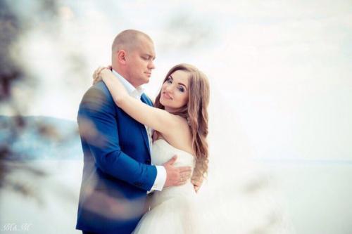 Дорогие девушки!  Я дипломированный, профессиональный мастер, ищу моделей на макияж и прическу (хочется новых работ в портфолио. 04