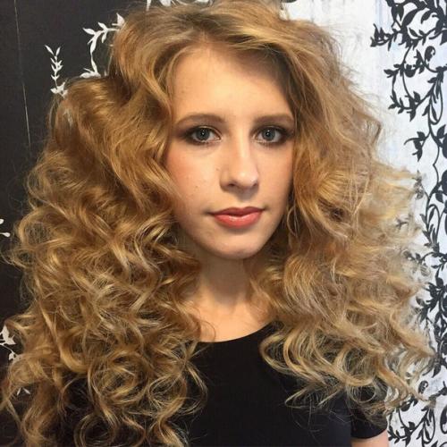 Визажист и стилист, мастер по оформлению и окрашиванию бровей (биотатуаж, Estel. 09