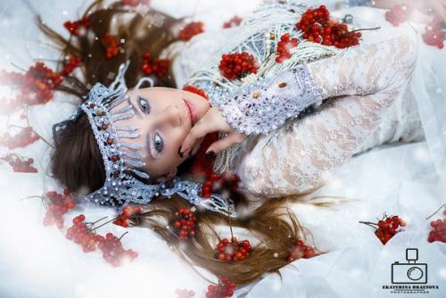 Что любовь это дар, книги, конечно, лгут: 01