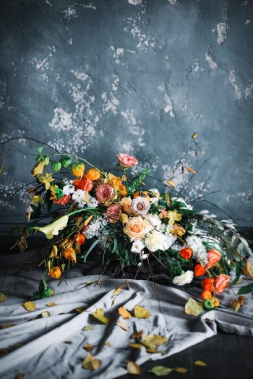 Мы начнем утро с прекрасной нимфы смотрящей в след уходящей осени. 07