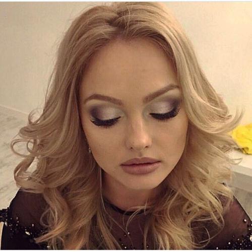 Добрый день?  Девушки спешу сообщить, что запись на новый год открыта? 01