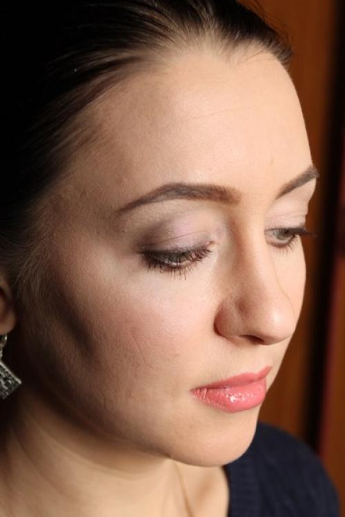 Предлагаю услуги причесок и макияжа. 03