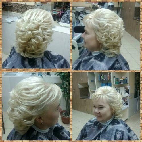 Девчонки, вот мы прям видим как кто-то из вас сейчас сидит и грустит: хочу маникюр, прическу, макияж, массаж, к косметологу или новые туфельки. 06