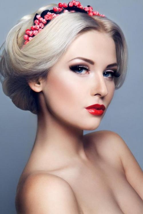 Отличная новость?  Для тех, кто уже давно хочет попробовать себя в роли модели на креативную или бьюти - съемку? 07