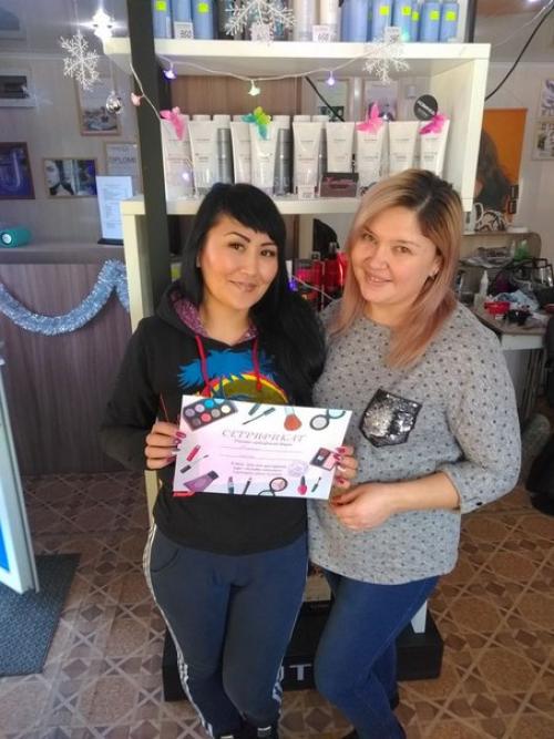 Хочу огромное спасибо сказать Евгение Хафизовой и Эльвине Исхаковой. 01