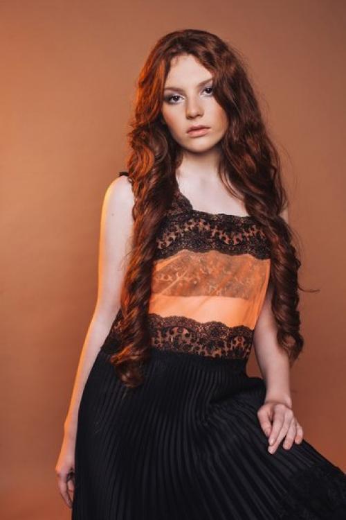 7 стильных новогодних образов? 04