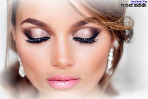 Свадебные прически и макияжи от 150 грн. 01