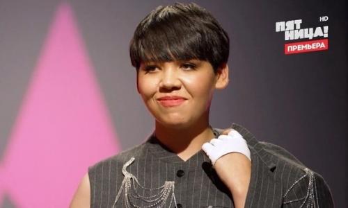 Крис штрэфонд и Диана Адаменко поддержали стилистов, которые делали преображения участниц 8-го сезона Пацанок. 01