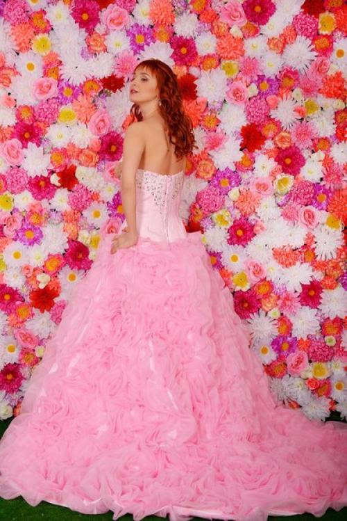 Дорогие дамы!  Свободны несколько мест на фотосессии в художественных образах на числа с 5 по 10 января. 04