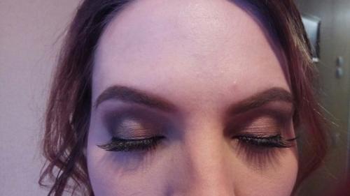 Макияж + прическа.  Стилист - визажист с опытом работы более 4 х лет. 03