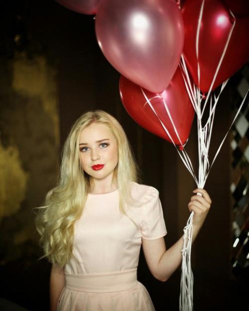 Милые девушки!  Я сертифицированный визажист, приглашаю вас для создания прекрасного образа на торжество по приятным ценам? 02