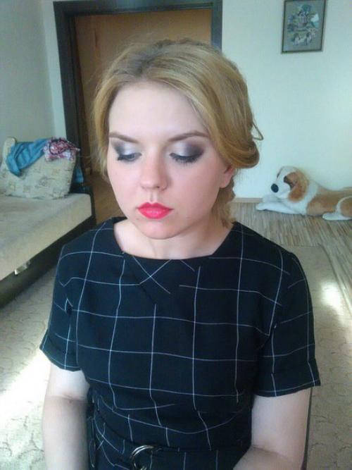 Модели на МАКИЯЖ прическу для пополнения портфолио. 06