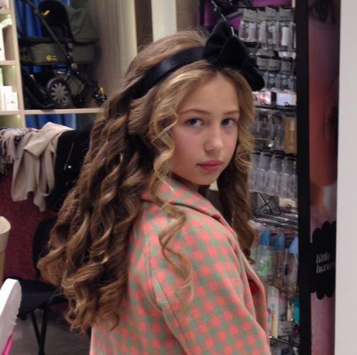 Дорогие девочки!  Спешите забронировать место для создания идеального образа! 03