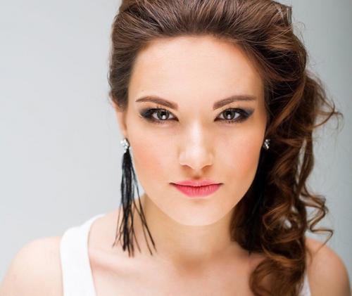 Дорогие девушки?  Я рада предложить макияж и причёску к любому вашему событию и торжеству? 03