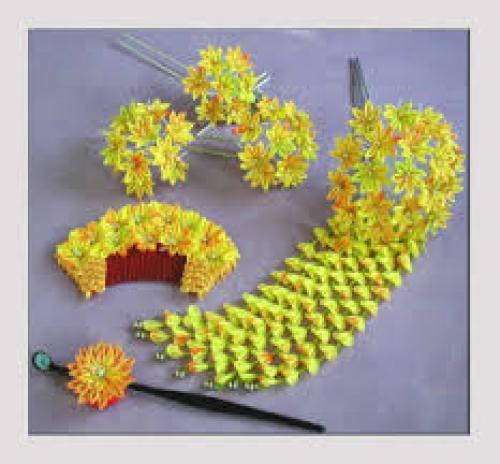 Не секрет, что искусство цумами канзаши зародилось в Японии и основой ему послужило традиционное оригами. 02 Не секрет, что искусство цумами канзаши зародилось в Японии и основой ему послужило традиционное оригами. 02