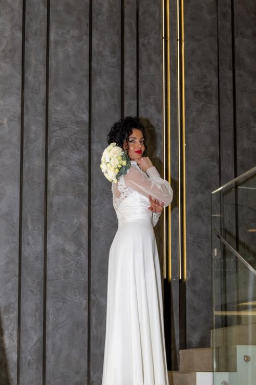 Создание красивого образа невесты - это искусство, требующее внимания к деталям и гармонии. 02