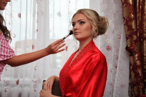 Свадебная прическа так важна в этот самый счастливый день в вашей жизни. 01