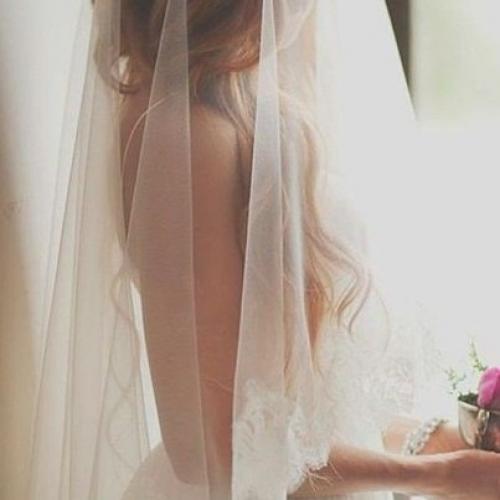 Школа - студия красоты Откровение предлагает вам следующие услуги: 01