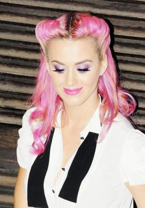 Модель с ярким ищу? 02