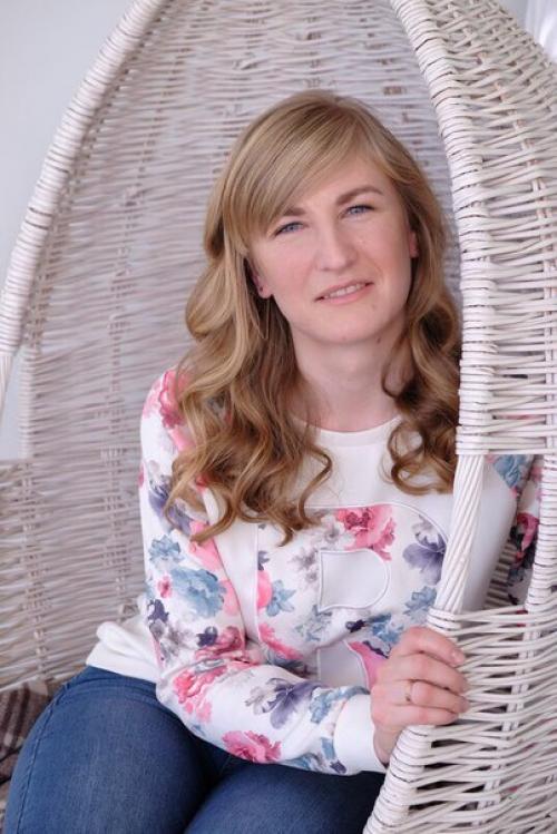 Дорогие девушки!  Ищу моделей для пополнения портфолио на: 02