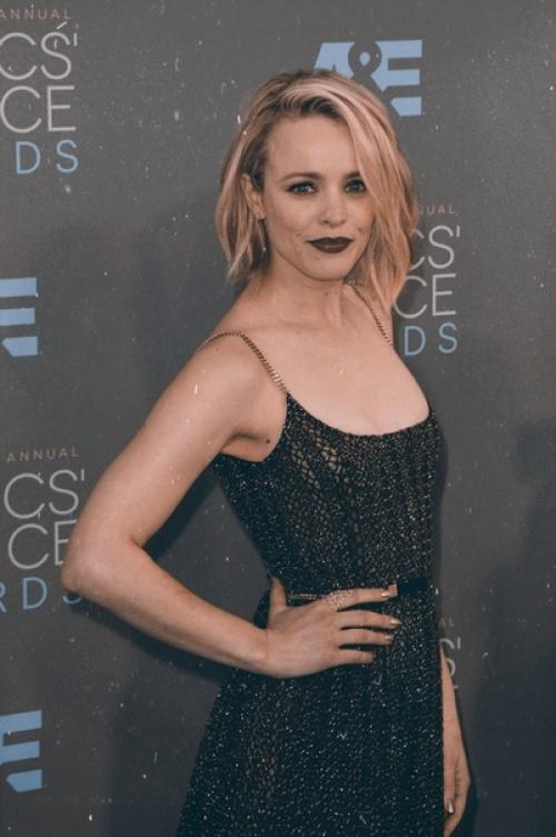 Сногсшибательная Рэйчел макадамс на ежегодной церемонии вручения наград премии Critics' Choice Awards в 2016 году. 03