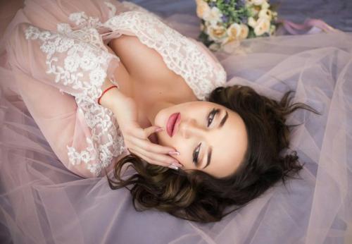 Дорогии девочки?  Кому макияж на 8 марта? 05