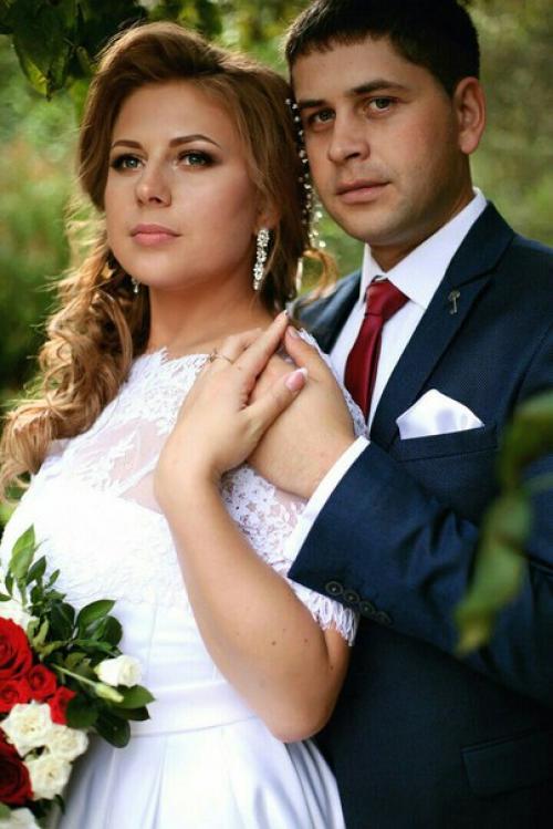 Милые дамы!  Идет полным ходом запись на свадебный сезон 2018. 05