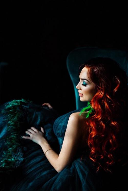 Вчера была промосьемка, а сегодня уже готовы поделиться результатом? 02