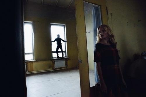 Пофотографирую пару в свадебных нарядах на фоне серого леса, улиц и т. д, абсолютно бесплатно! 01