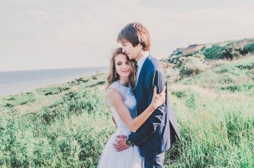 Фотограф и визажист ищут несколько стильных и красивых пар для свадебной фотосессии. 07