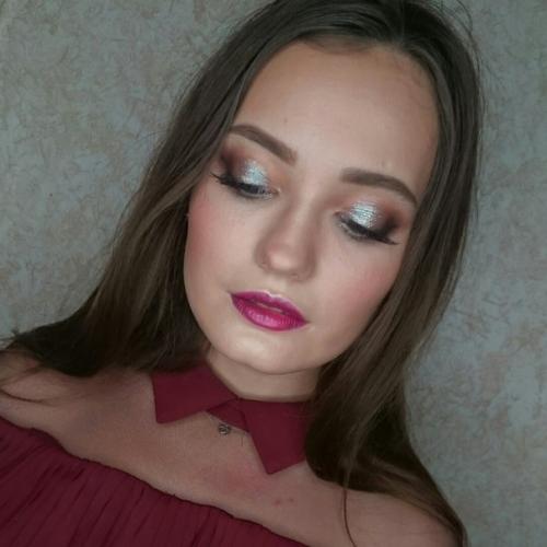 Нужны модели на макияж 750 Р, локоны 750 Р, причёски от 750 Р. (свадебный образ - другое предложение. 02