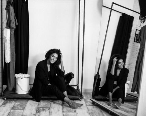 ? 11. Марта?  Фотосъемка в прекрасной белой студии с шарами? 05