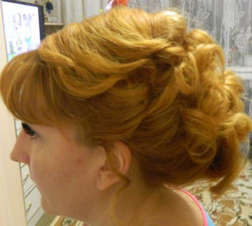 Девушки, приглашаю вас, на дневной и вечерний макияж, прически, локоны для отработки скорости, пополнения портфолио и клиентской базы. 02