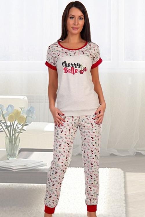 Взгляд на стиль. Одни донашивают дома старые вещи, другие злоупотребляют халатами или пеньюарами и лишь немногие выглядят действительно хорошо. 08 Взгляд на стиль. Одни донашивают дома старые вещи, другие злоупотребляют халатами или пеньюарами и лишь немногие выглядят действительно хорошо. 08