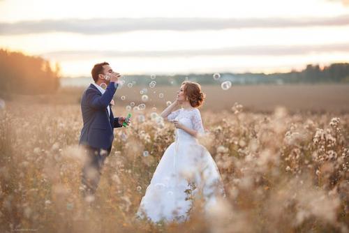 Дорогие молодожены, бронирование дат на лето 2018 идет полным ходом. 02