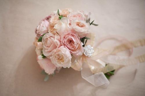 Образ невесты. Некоторые невесты предпочитают этот шаг отложить на более поздний срок, ближе к самому торжеству. 04 Образ невесты. Некоторые невесты предпочитают этот шаг отложить на более поздний срок, ближе к самому торжеству. 04