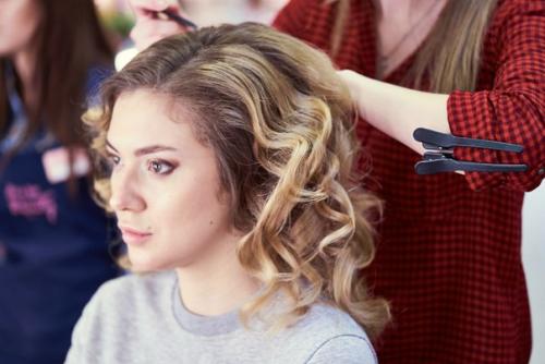 Совсем скоро будет много красоты с Екатериной Казначеевой а пока ловите бекстейдж с нашей съемки! 02