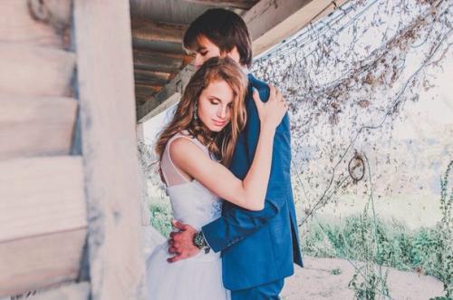 Фотограф и визажист ищут несколько стильных и красивых пар для свадебной фотосессии. 06